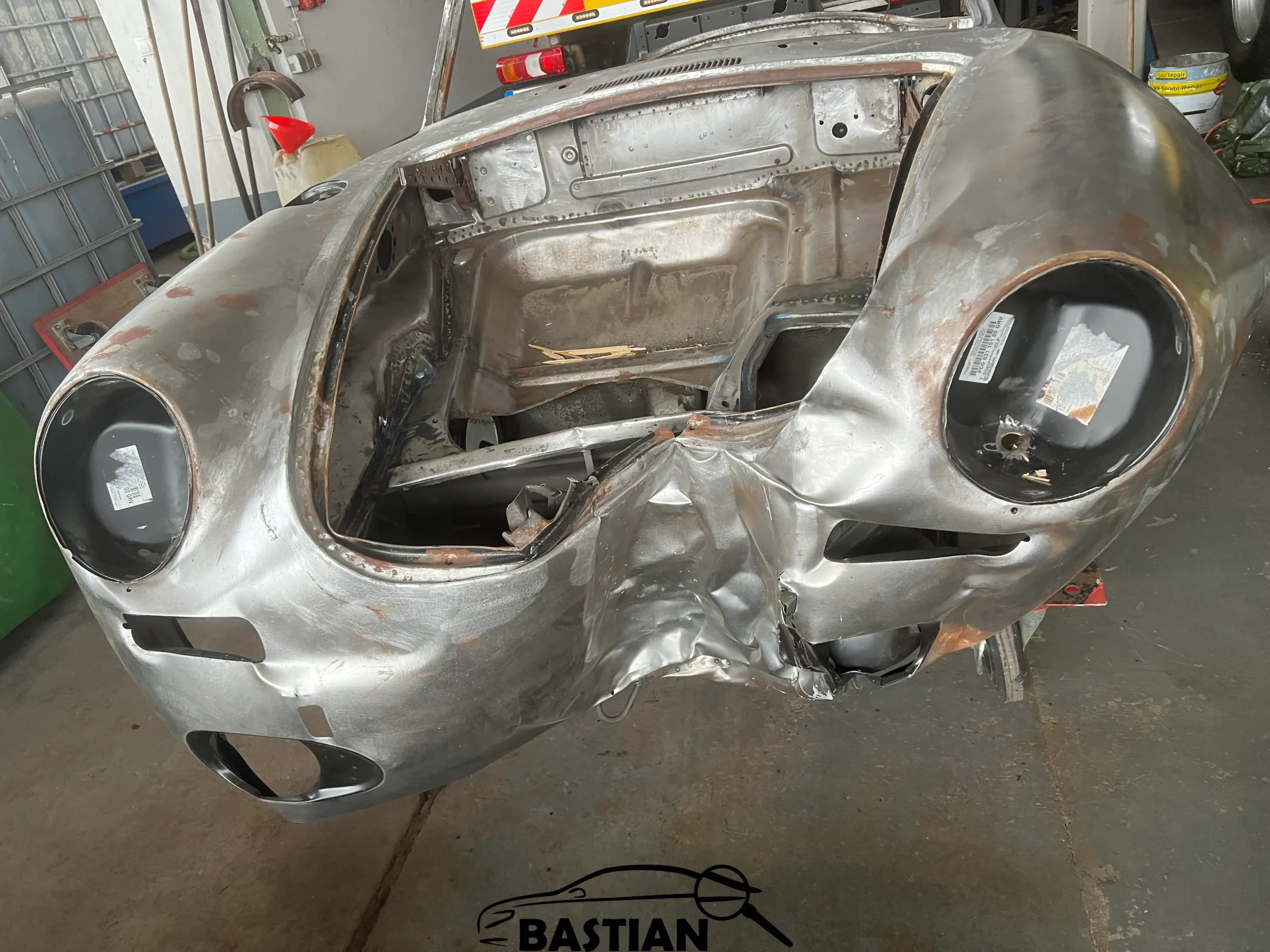 Porsche 956B Cabrio Frontschaden Bastian Kfz Gutachter